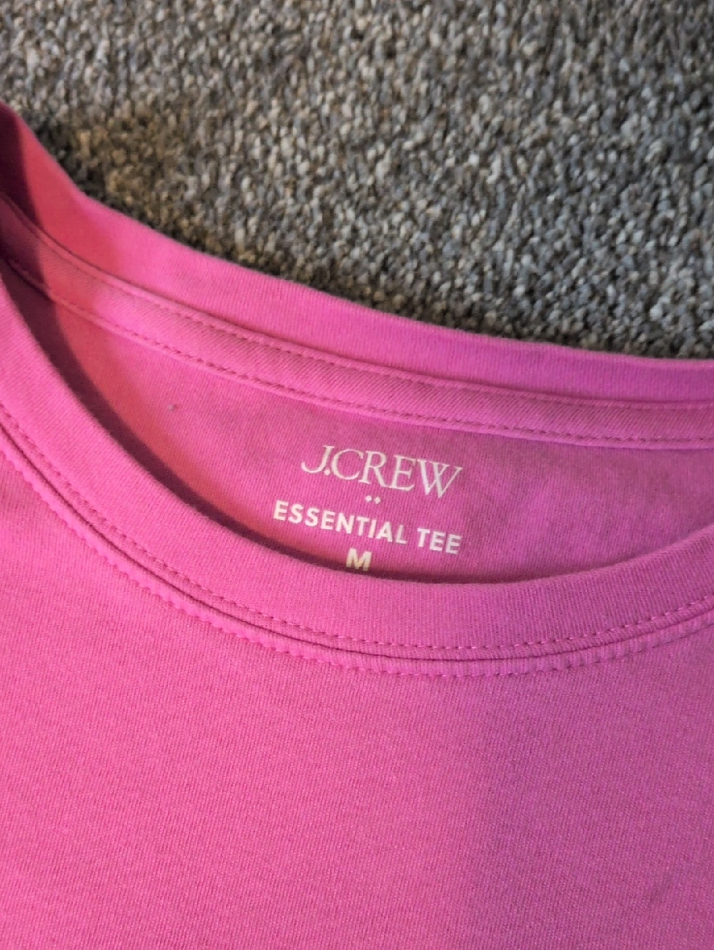 J Crew Essential Cotton Tee Size (Pink) 🩷 Medium - Picture 3 of 5